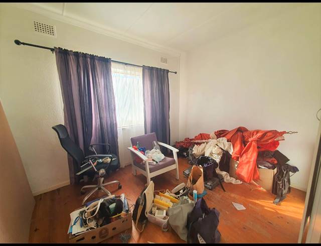 3 BEDROOM HOUSE TO LET IN TOWNSEND ESTATE
